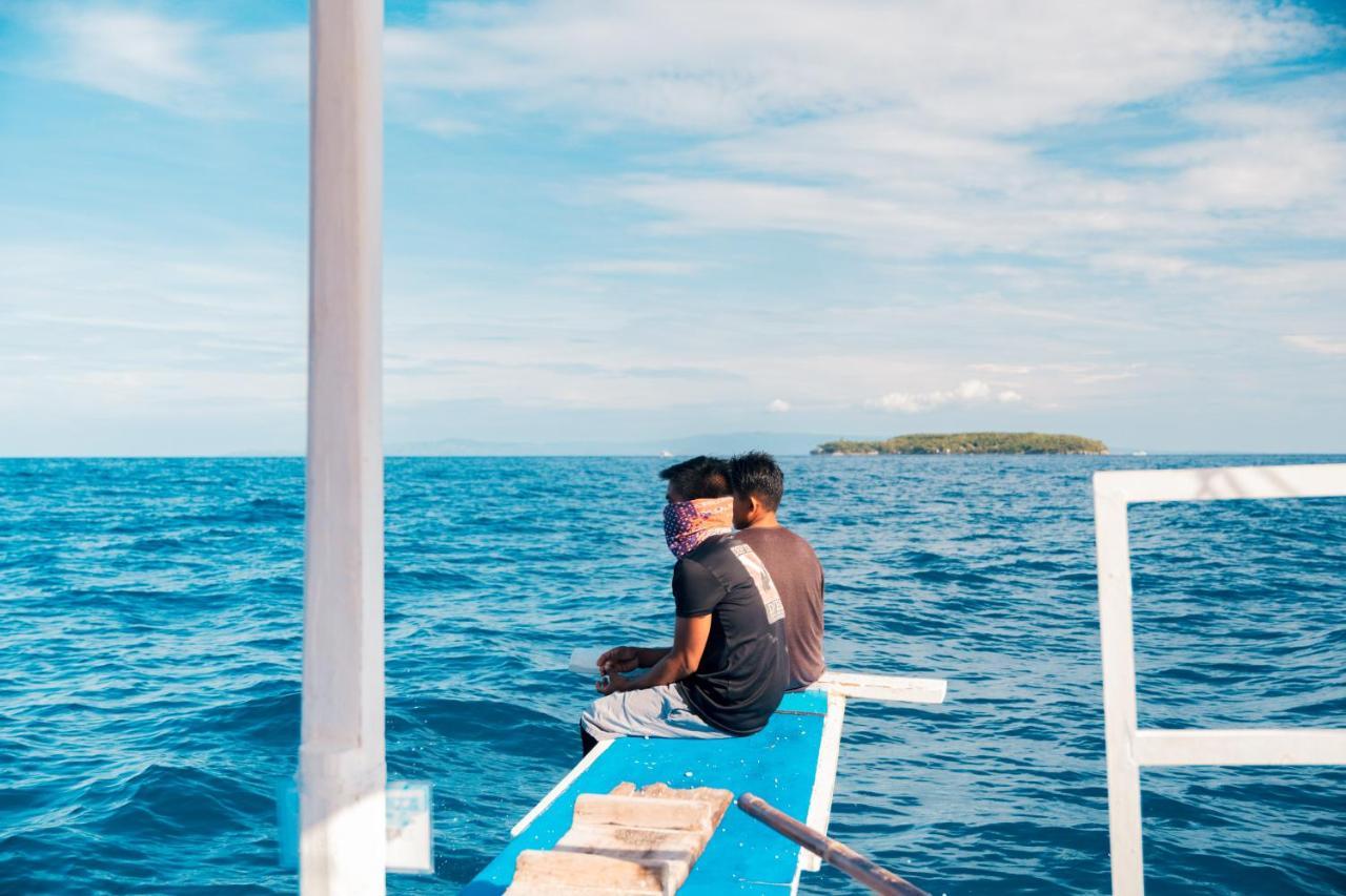 Island Front - Bangcogon And Restaurant Guest house Oslob