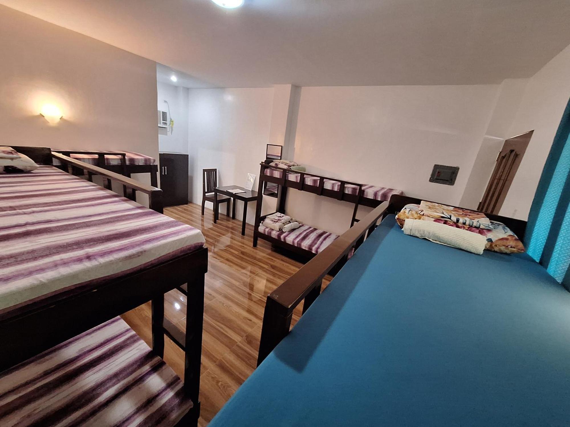 Island Front - Bangcogon And Restaurant 3*