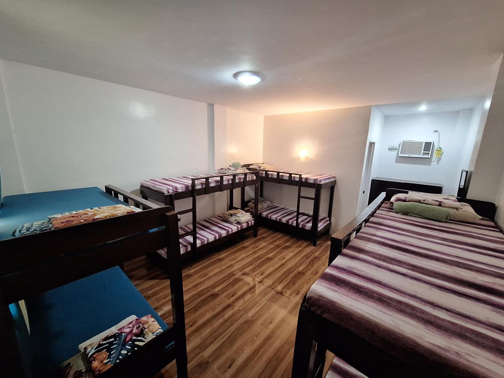 Guest house Island Front - Bangcogon And Restaurant 3*